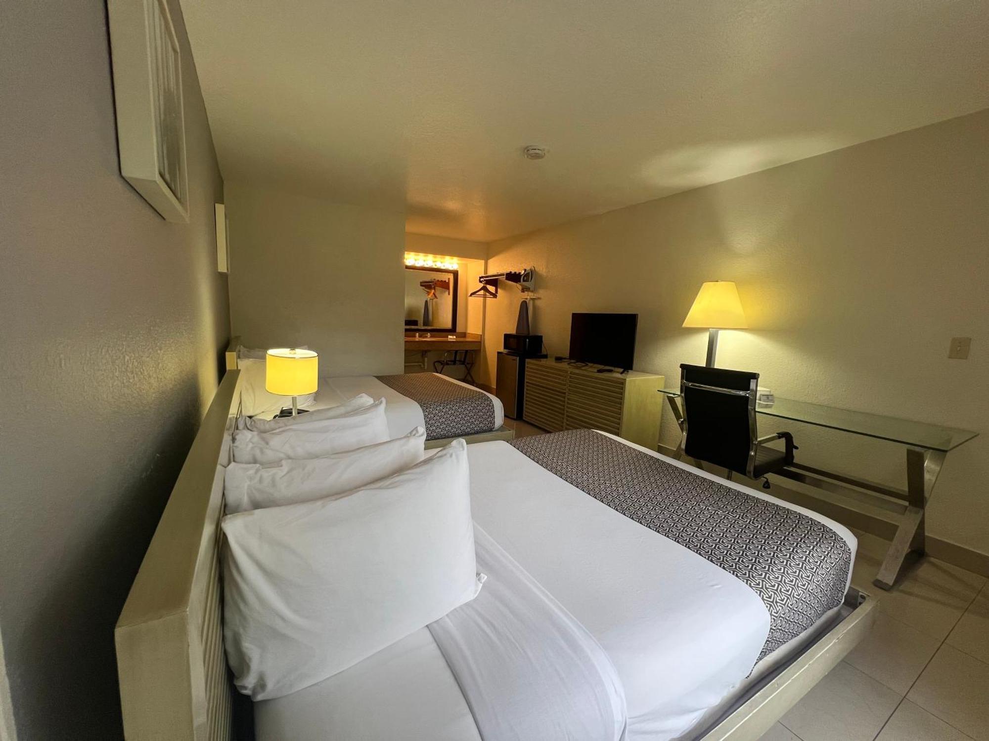 Garden Inn Homestead/Everglades/Gateway To Keys Bagian luar foto