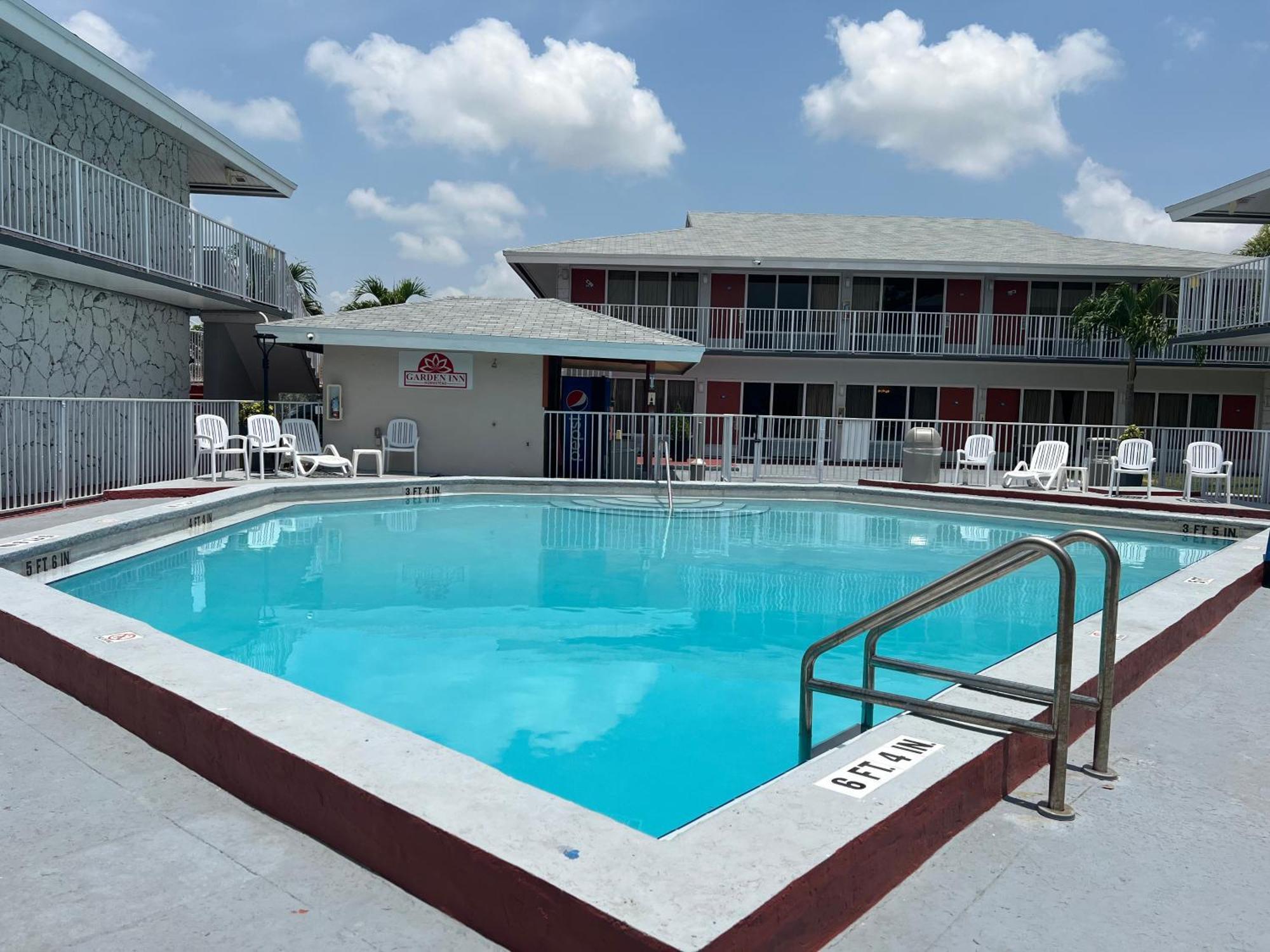 Garden Inn Homestead/Everglades/Gateway To Keys Bagian luar foto