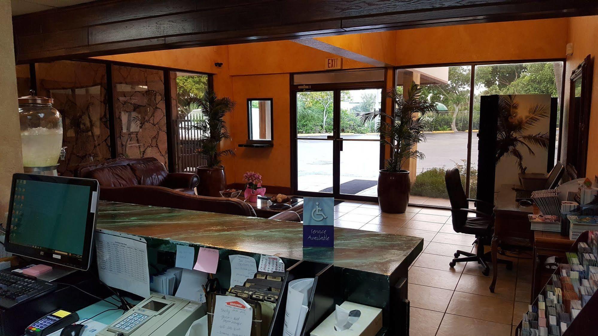 Garden Inn Homestead/Everglades/Gateway To Keys Bagian luar foto
