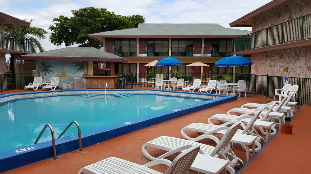 Garden Inn Homestead/Everglades/Gateway To Keys Bagian luar foto